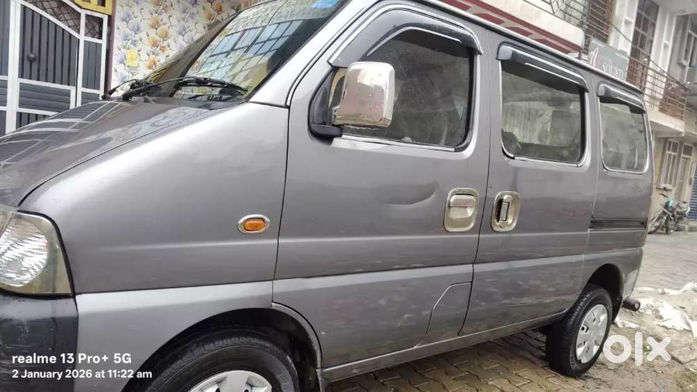 Pure Gadi New Hai Gadi Me Koe Kami Nahi Hai