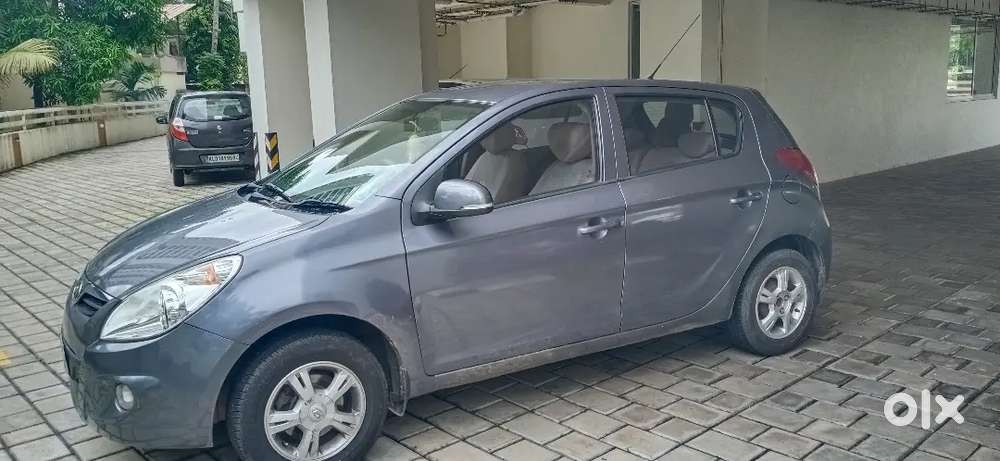 Hyundai I20 2011 Petrol 57000 Km Driven