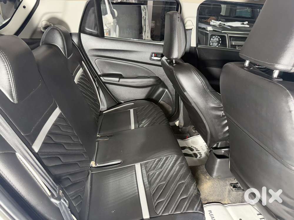 Maruti Suzuki Swift Vxi + Manual, 2022, Petrol
