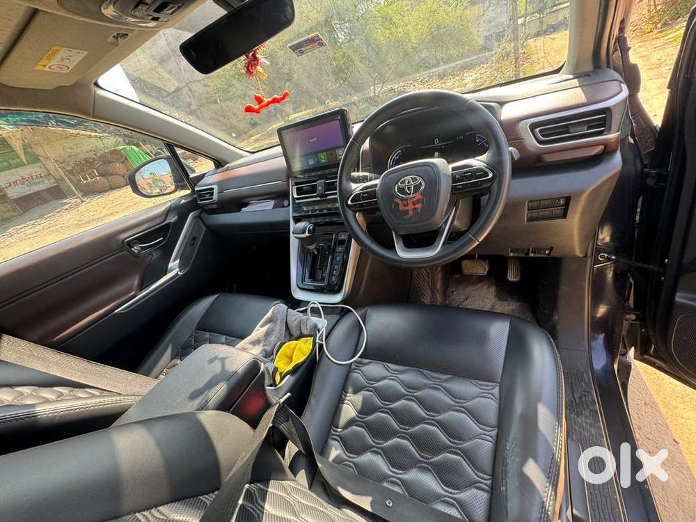 Toyota Innova Hycross 2024 Petrol Hybrid Car