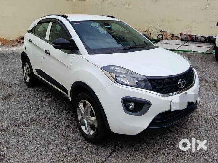 Tata Nexon 1.2 Petrol, 2020, Petrol