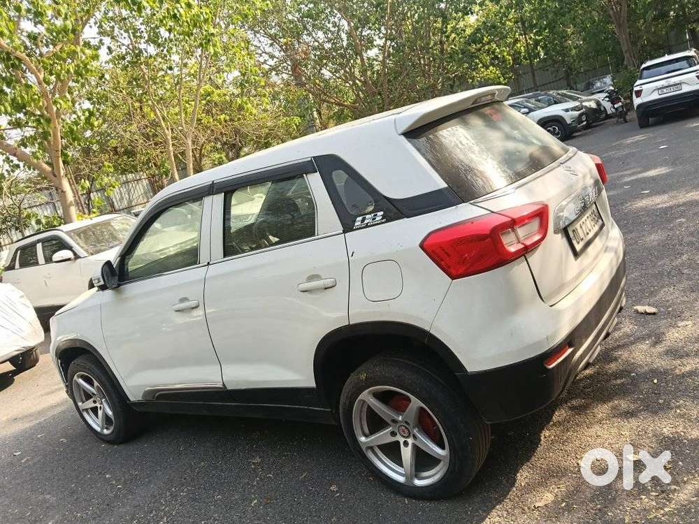 Maruti Suzuki Brezza 1.5 Lxi Smart Hybrid, 2021, Petrol
