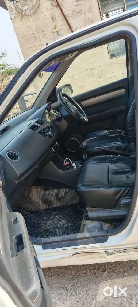 Maruti Suzuki Swift 2008 Petrol 110000 Km Driven