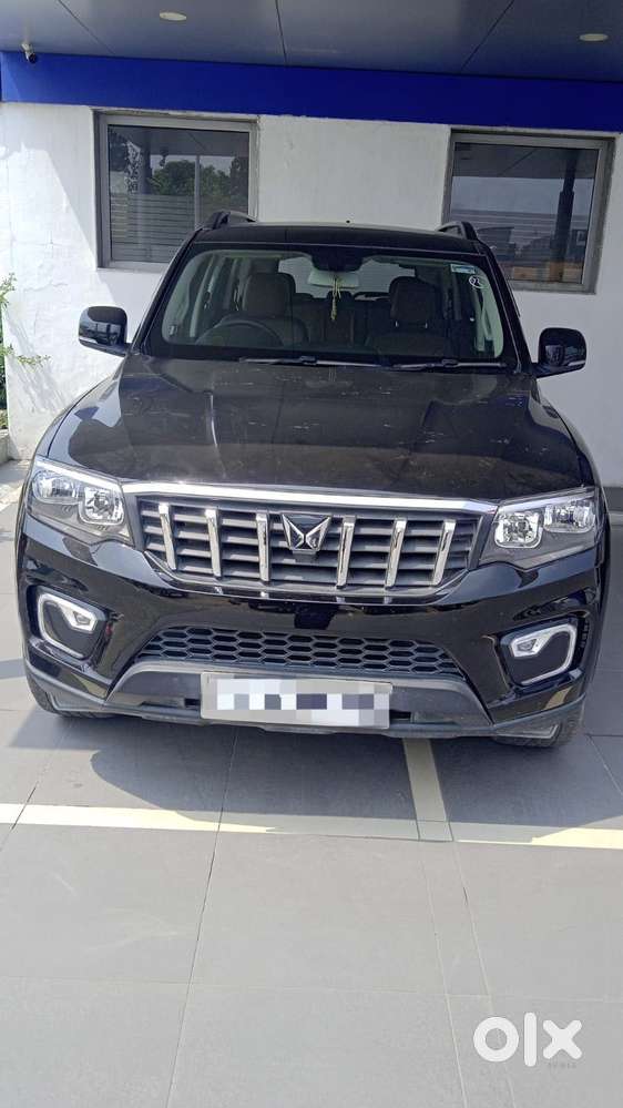 Mahindra Scorpio-n 2.0 Z4 Petrol Mt 7 Str, 2025, Diesel