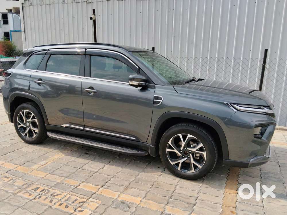 Toyota Urban Cruiser Hyryder, 2024, Petrol