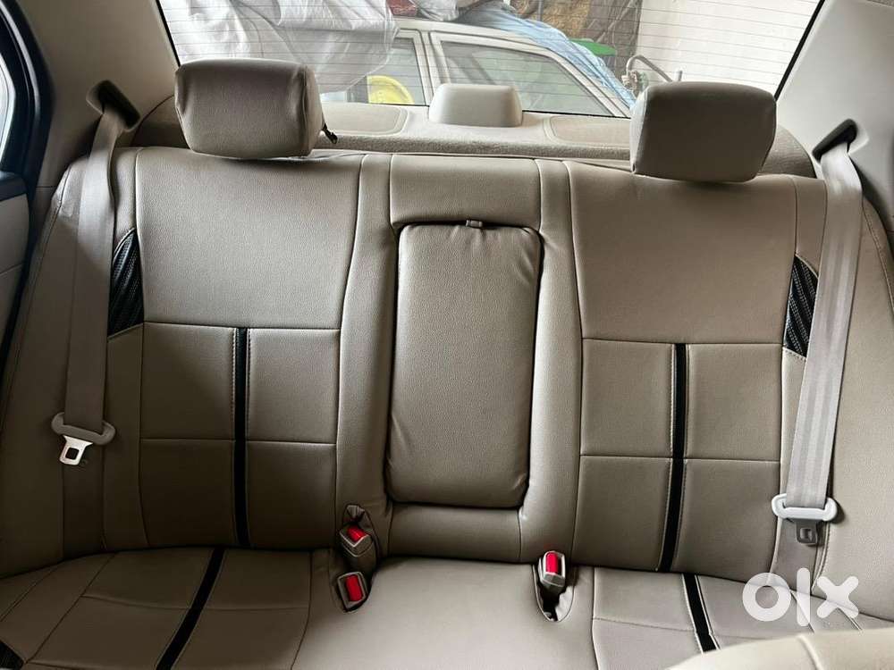 Maruti Suzuki Swift Dzire 2015