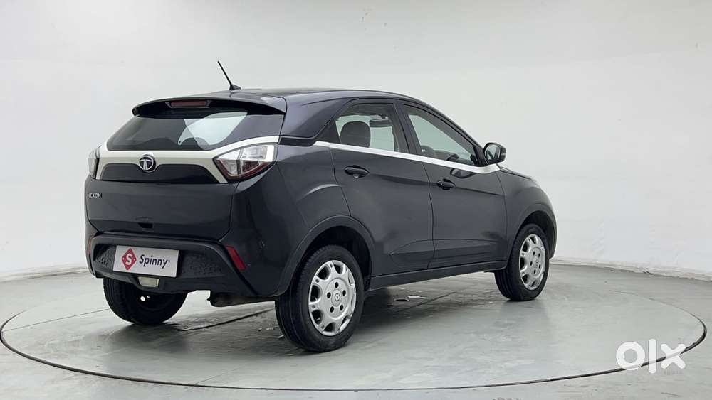Tata Nexon 1.2 Revotron Xm, 2018, Petrol