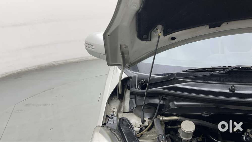 Maruti Suzuki Swift Dzire 1.3 Vxi, 2015, Petrol