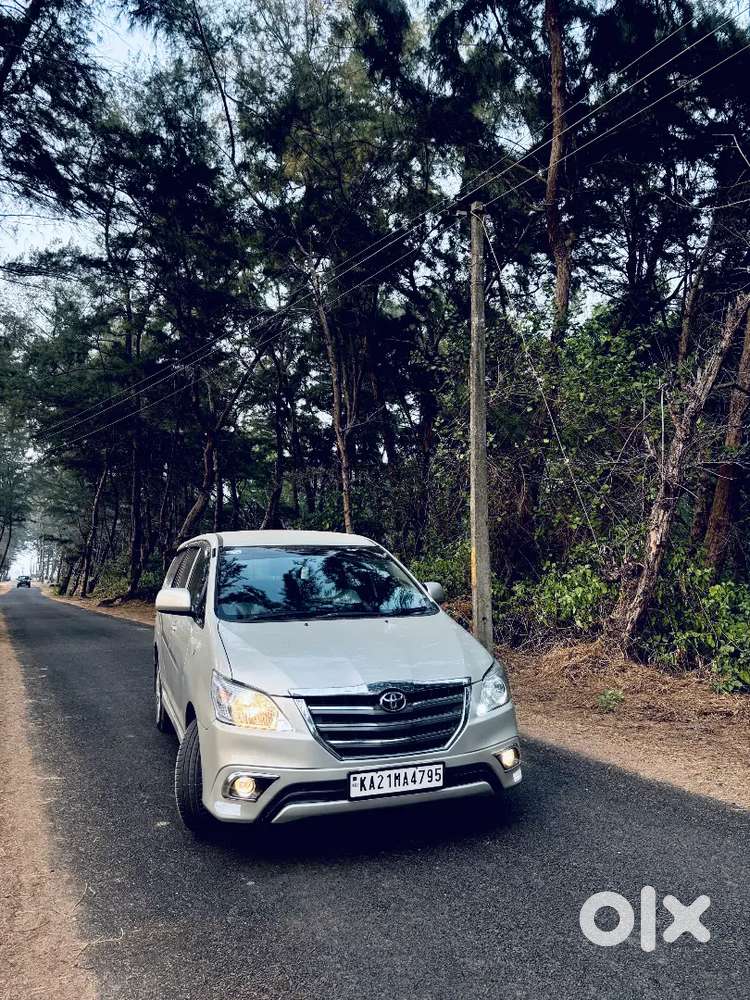 Toyota Innova 2015 Diesel Well Maintained
