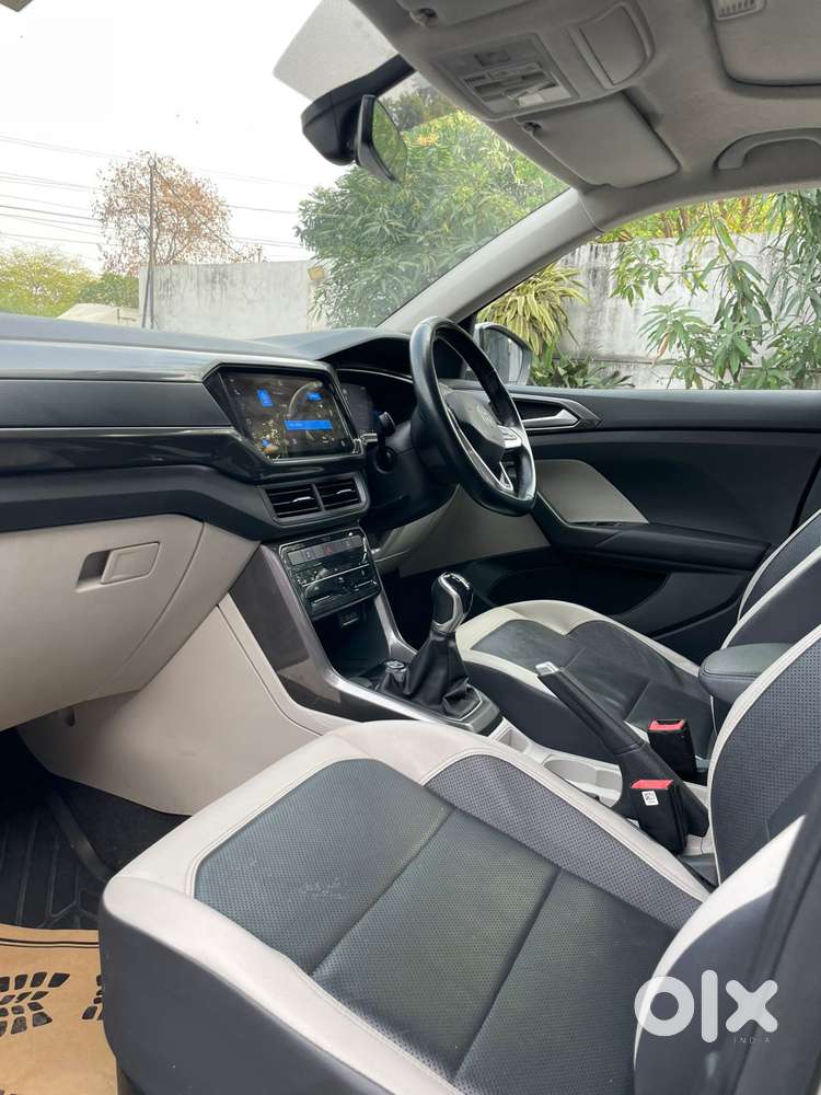 Volkswagen Taigun 1.0 Tsi Topline, 2022, Petrol