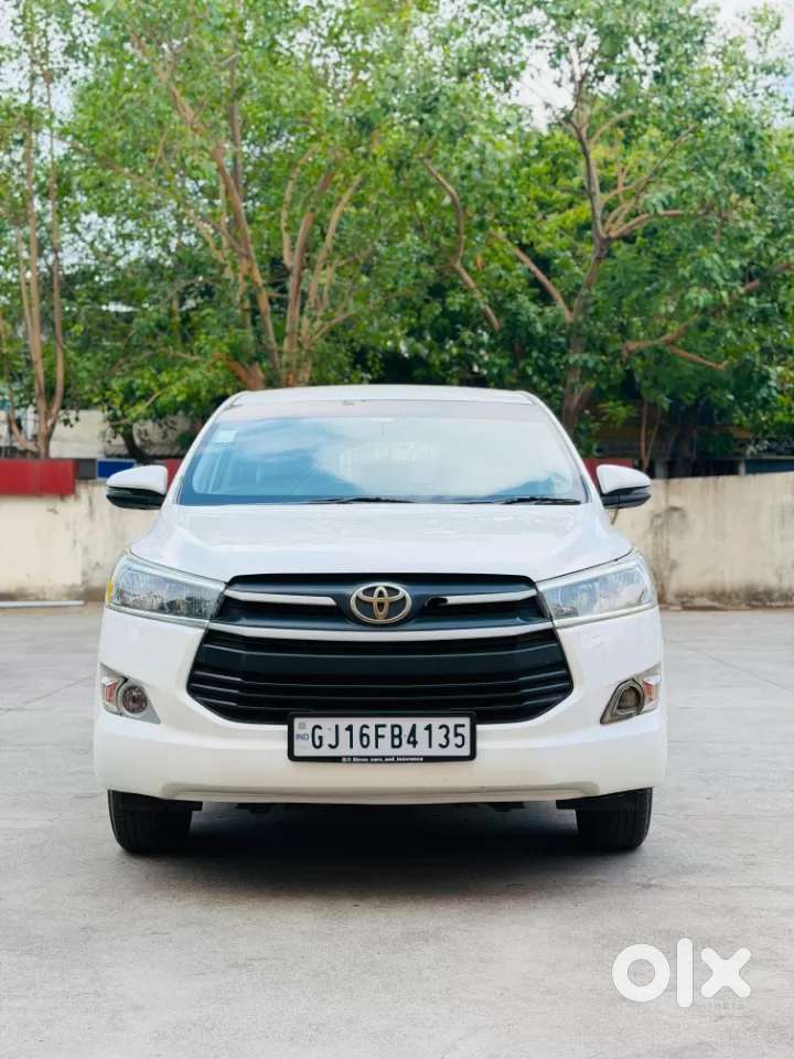Toyota Innova Crysta [2020-ongoing] 2.4 Gx 8 Str, 2019, Diesel