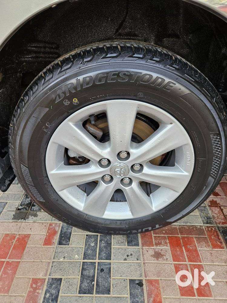 Toyota Corolla Altis [ ] 1.8 Vl At, 2012, Petrol