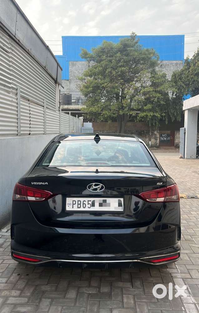 Hyundai Fluidic Verna 1.6 Crdi Sx Automatic, 2023, Diesel