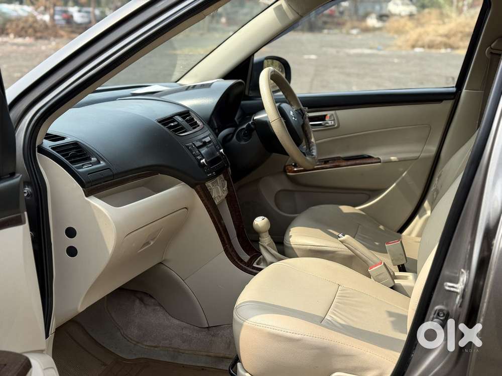 Maruti Suzuki Swift Dzire Vxi Optional, 2016, Petrol