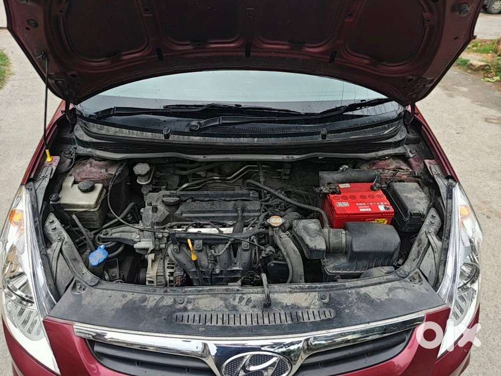 Hyundai I20 Sportz 1.2 Bs-iv, 2010, Petrol
