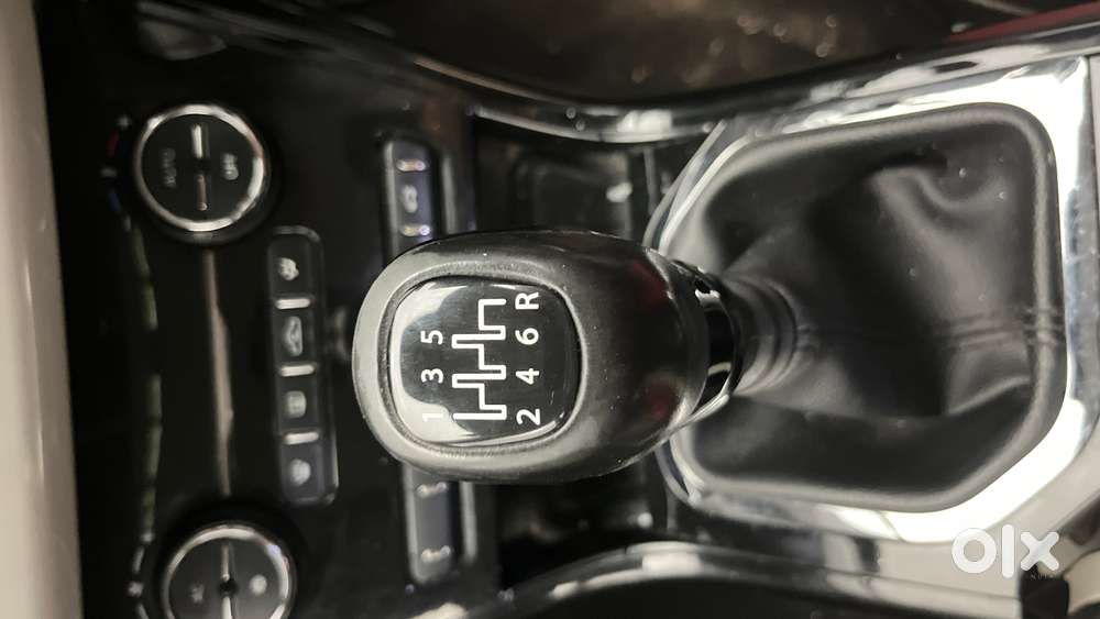 Tata Nexon 1.2 Revotron Xz Plus, 2022, Petrol