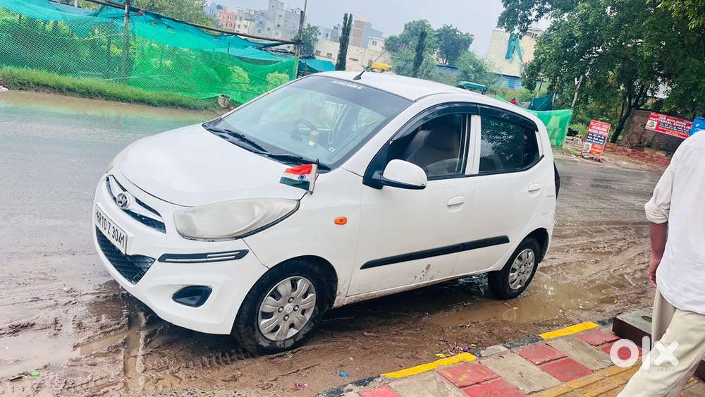 Hyundai I10 2015 Cng & Hybrids Good Condition