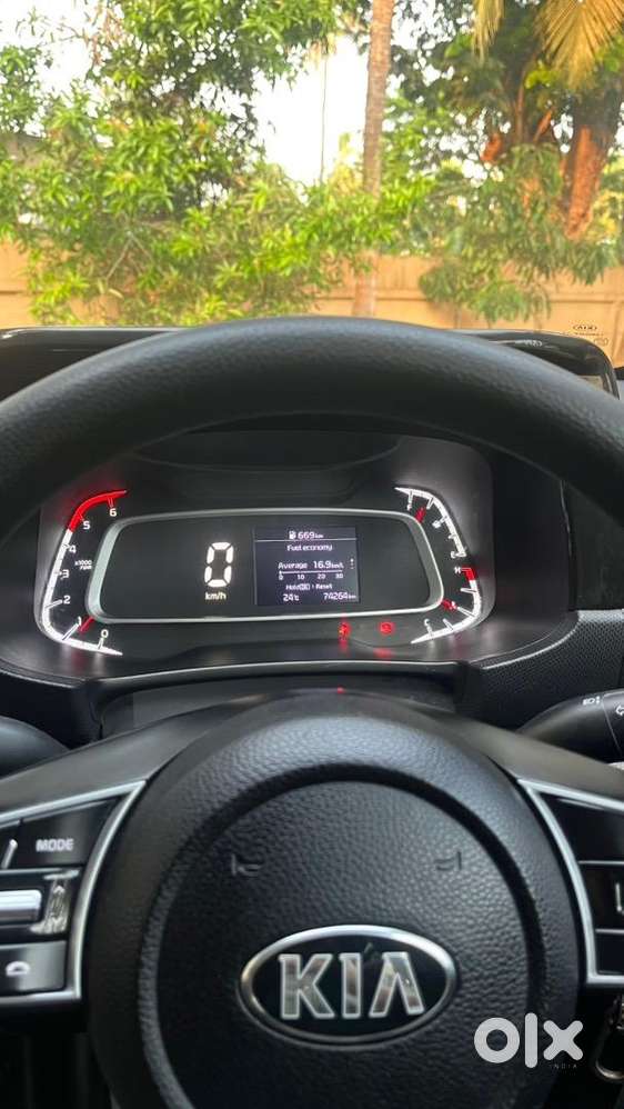 Kia Sonet 2021 Diesel Well Maintained