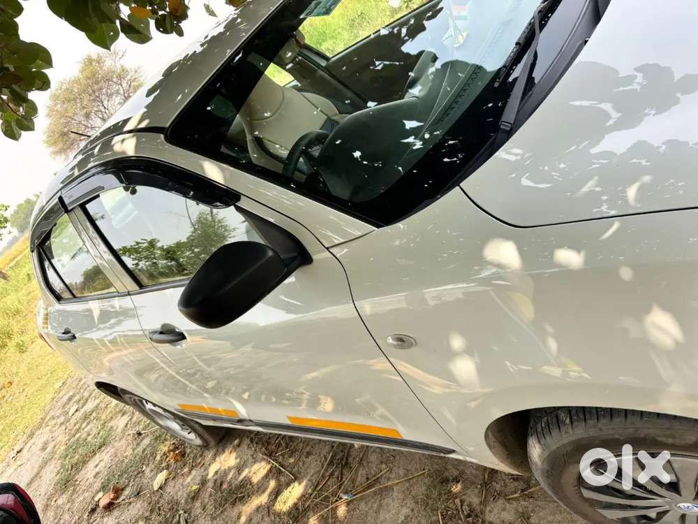 Maruti Suzuki Dzire 2025 Cng & Hybrids 35000 Km Driven