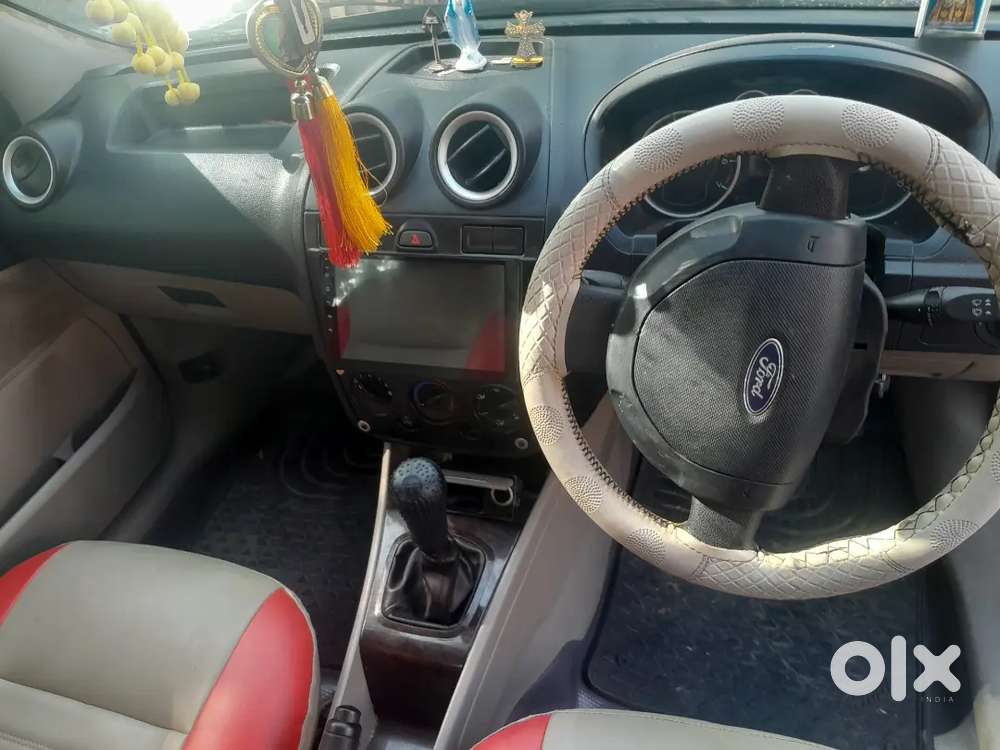 Ford Fiesta 2012 Style