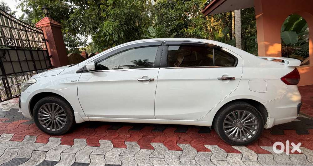 Maruti Suzuki Ciaz Zxi+ 2016
