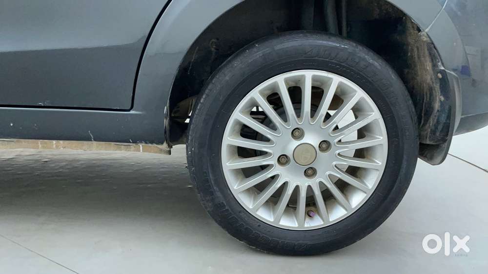 Tata Zest Revotron 1.2 Xt, 2015, Petrol