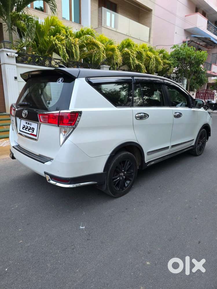 Toyota Innova Crysta 2.4 Leadership Edition, 2020, Diesel