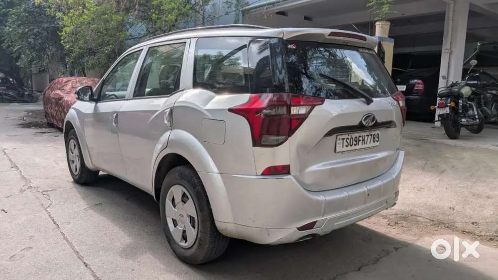 Mahindra Xuv500 2019 Variant W5