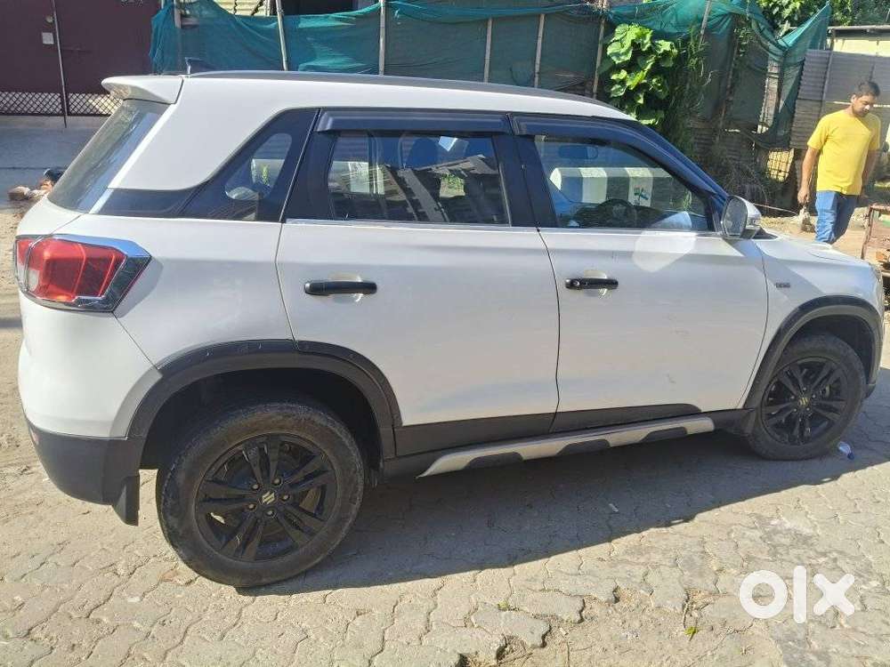 Maruti Suzuki Brezza Zdi+ Dual Tone, 2019, Diesel