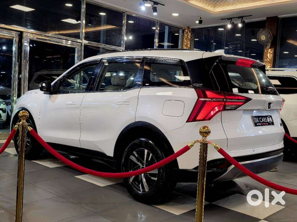 Mahindra Xuv700 2.2 Ax 5 Diesel At 7 Str, 2024, Diesel