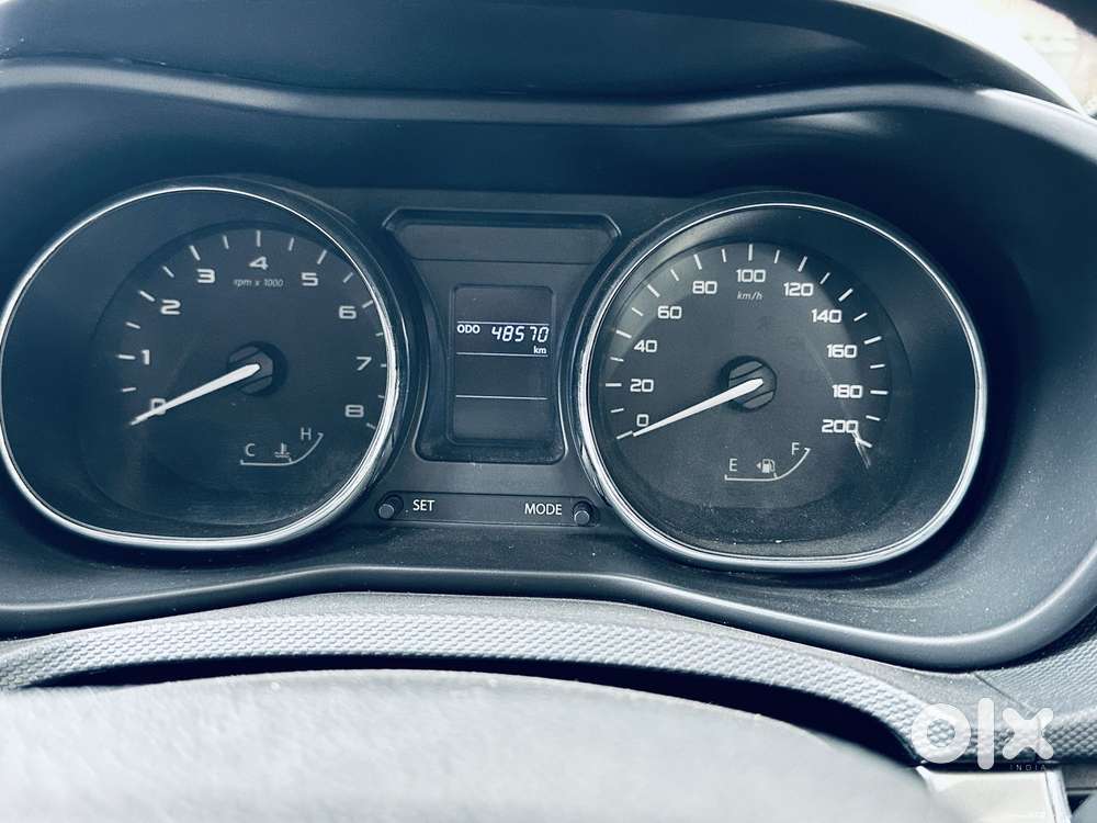 Tata Nexon 1.2 Revotron Xza Plus, 2018, Petrol