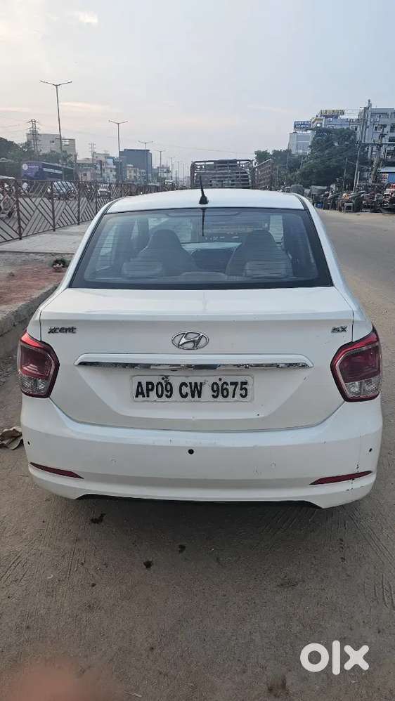 Hyundai Xcent 2014 Model