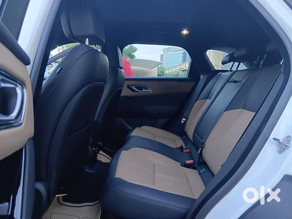Land Rover Range Velar Hse Dynamic 2.0 Petrol, 2025, Petrol