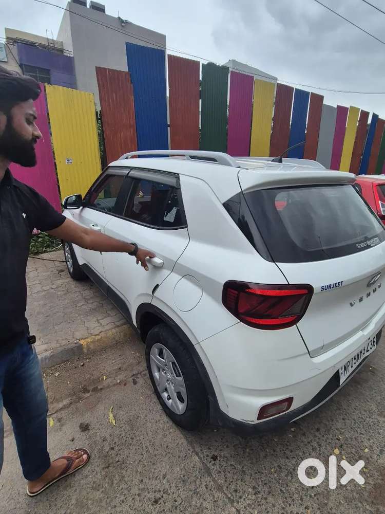 Hyundai Venue 2021 Petrol Manual