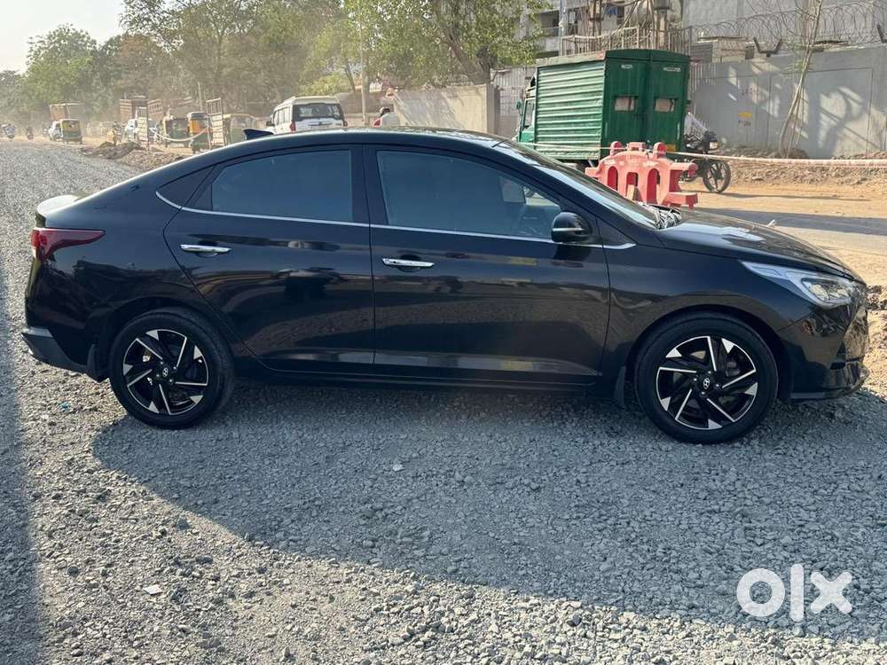 2022 Hyundai Diesel Car Manual 80,000 Km Driven