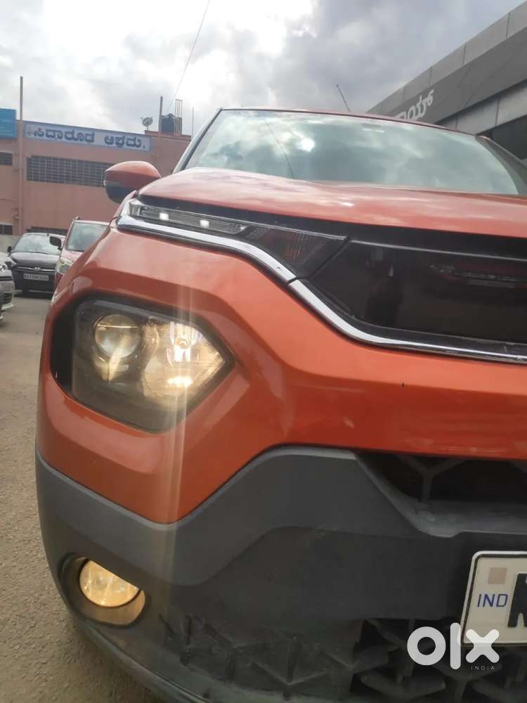 Tata Punch Accomplished AMT, 2022, Petrol