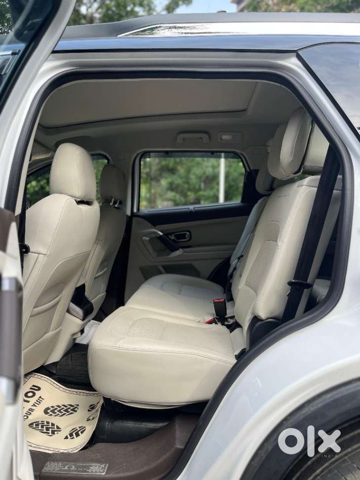 Tata Safari Accomplished Plus Dual Tone At, 2024, Petrol