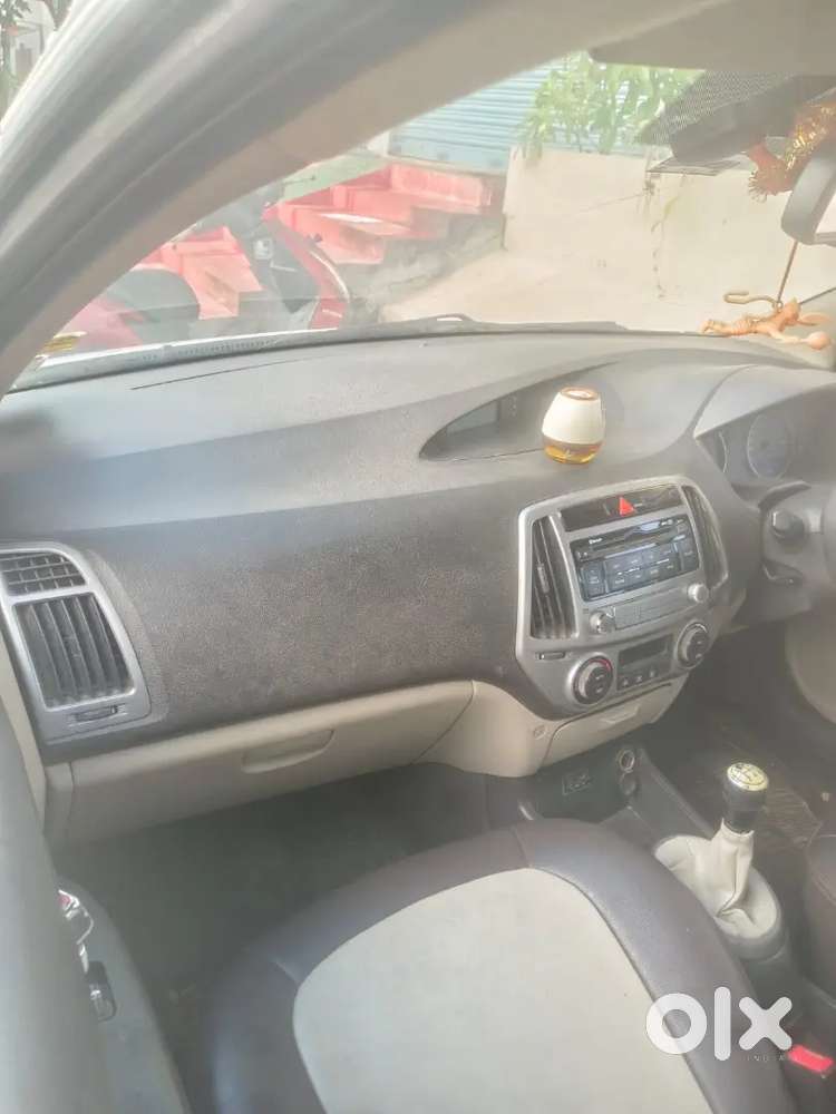 Hyundai I20 Sportz 2012 Manual Petrol