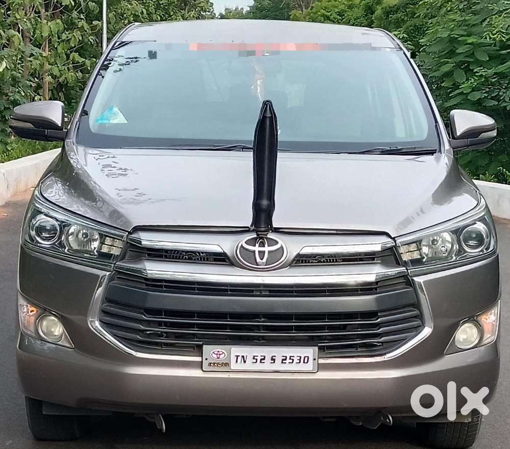 Toyota Innova Crysta 2.4 V 8 Str, 2016, Diesel