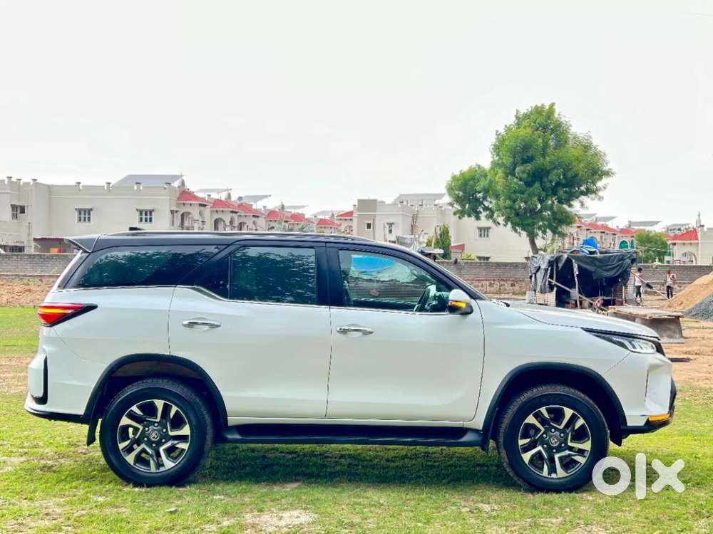 Toyota Fortuner Legender, 2025, Diesel
