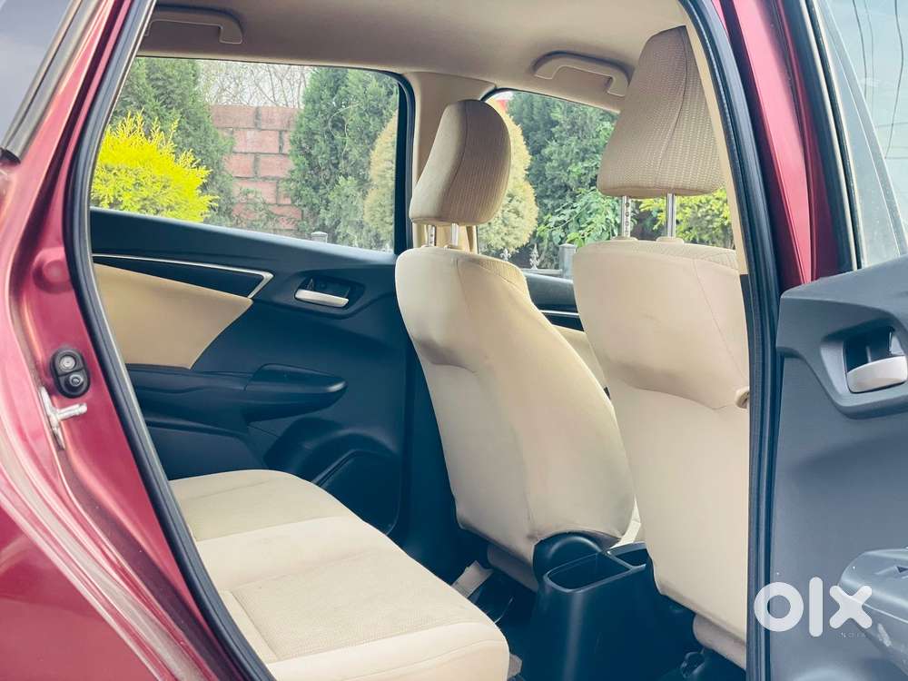 Honda Jazz V Automatic, 2017, Petrol