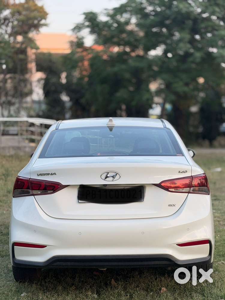 Hyundai Verna 1.5 Sx (o) Diesel Mt, 2018, Diesel