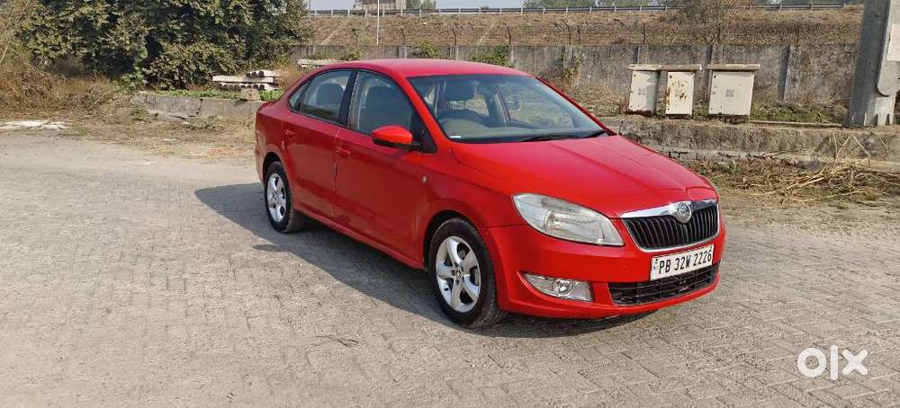 Skoda Rapid 2013-2016 1.6 Mpi At Elegance, 2013, Diesel