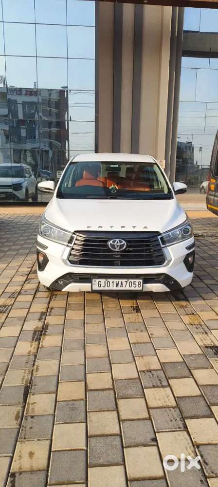 Inova Crysta 2020 Dec Model Almost New Condition