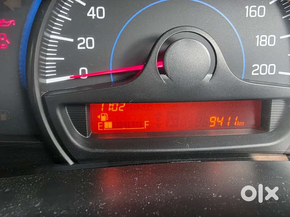 Maruti Suzuki Baleno 2019 Sigma Petrol Manual Low Kilometer.