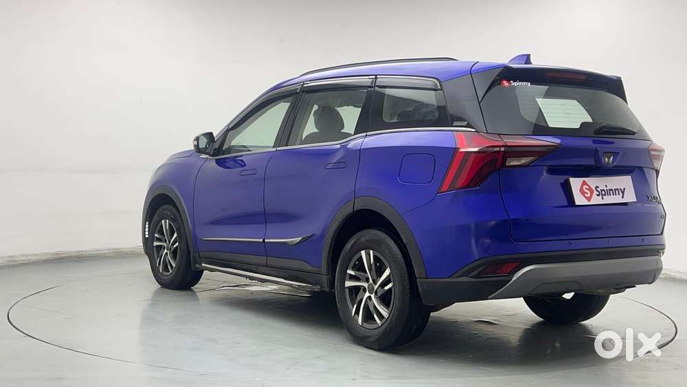 Mahindra Xuv700 2.0 Ax 5 Petrol Mt Str, 2021, Petrol