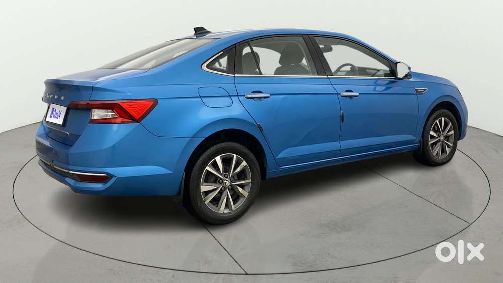 Skoda Slavia 1.0 Tsi Style At, 2022, Petrol