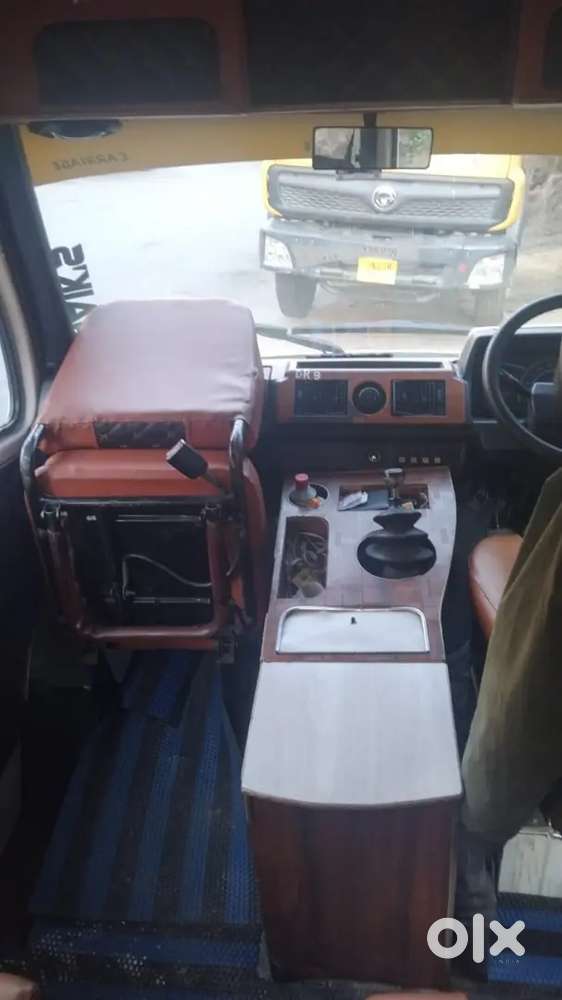 Force Motors Trax Cruiser 2018