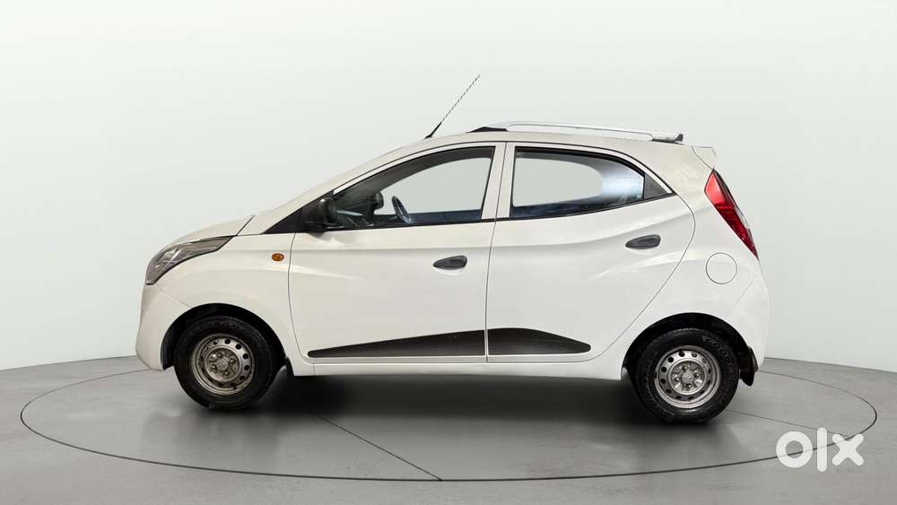Hyundai Eon Era+ Se, 2017, Petrol