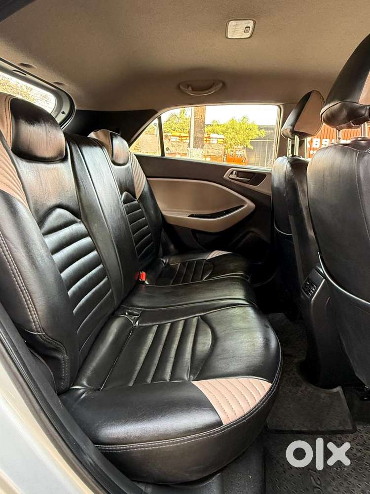 Hyundai Elite I20 Sportz (o) 1.2, 2014, Petrol